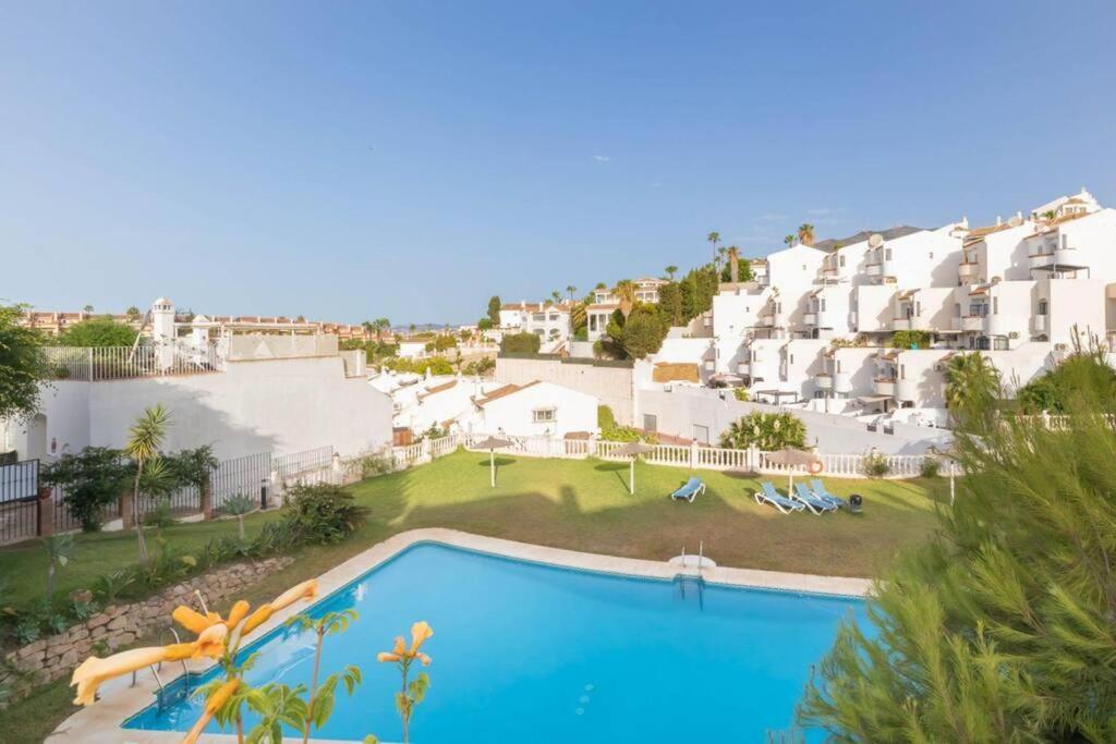 Ct 181 - Royal Golf Gardenapartment Benalmádena Kültér fotó